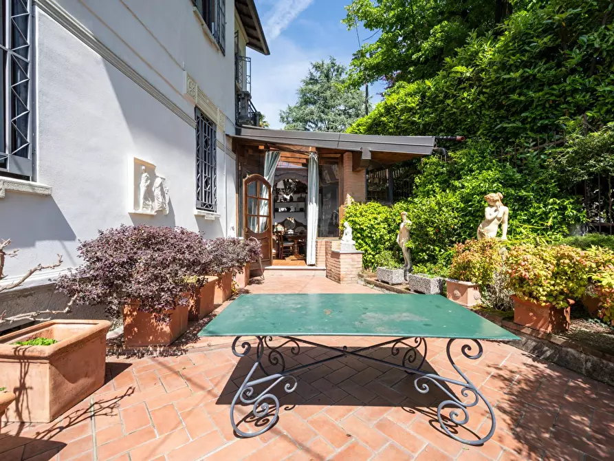 Immagine 9 di Villa in vendita  in Via Giacomo Puccini 4 a Carnago