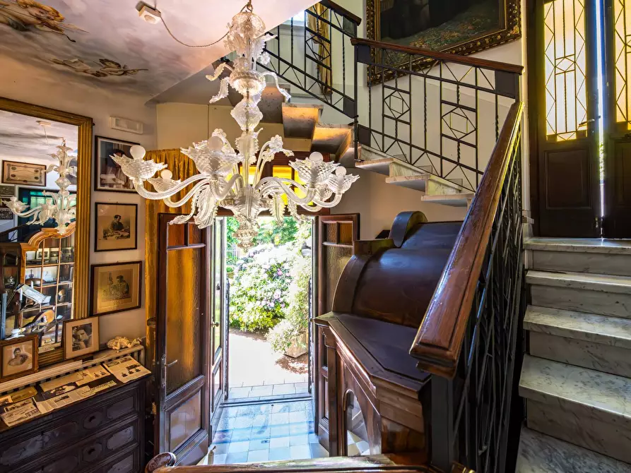 Immagine 20 di Villa in vendita  in Via Giacomo Puccini 4 a Carnago