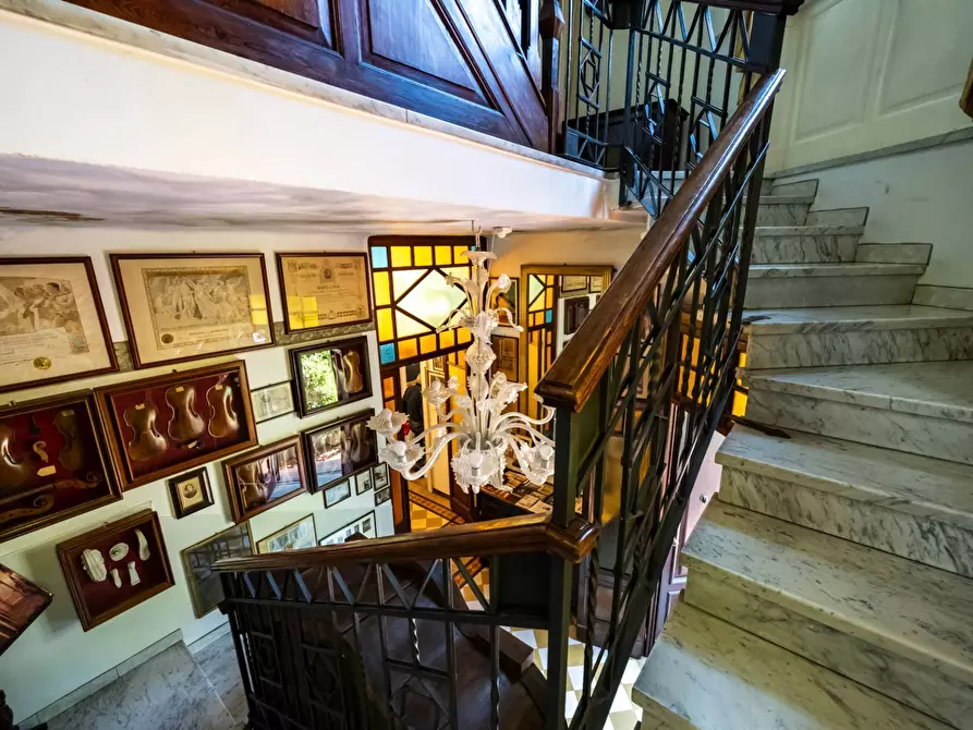 Immagine 22 di Villa in vendita  in Via Giacomo Puccini 4 a Carnago