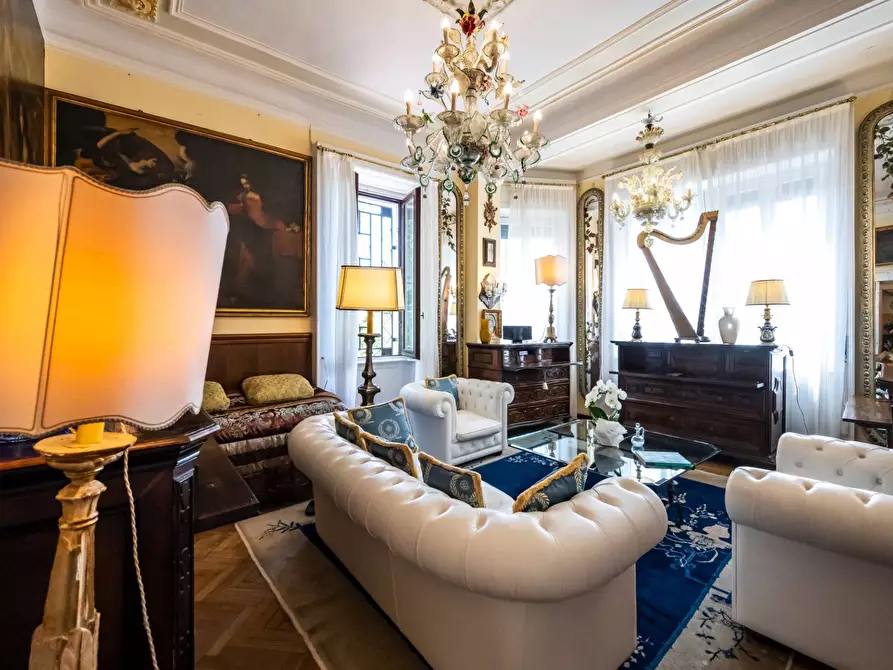 Immagine 25 di Villa in vendita  in Via Giacomo Puccini 4 a Carnago