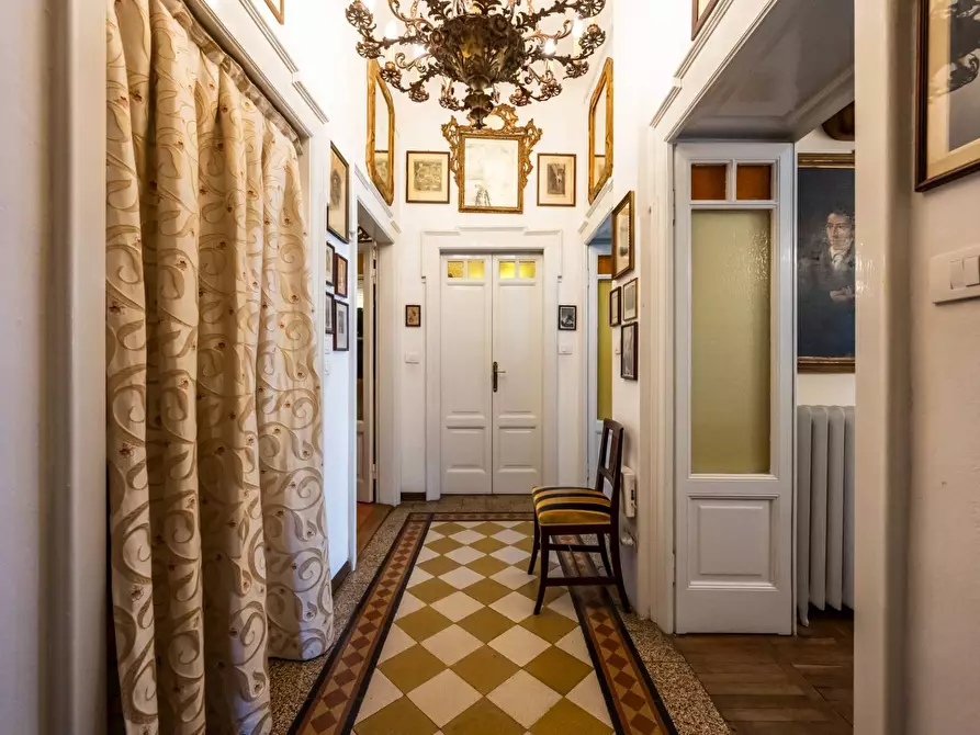 Immagine 44 di Villa in vendita  in Via Giacomo Puccini 4 a Carnago