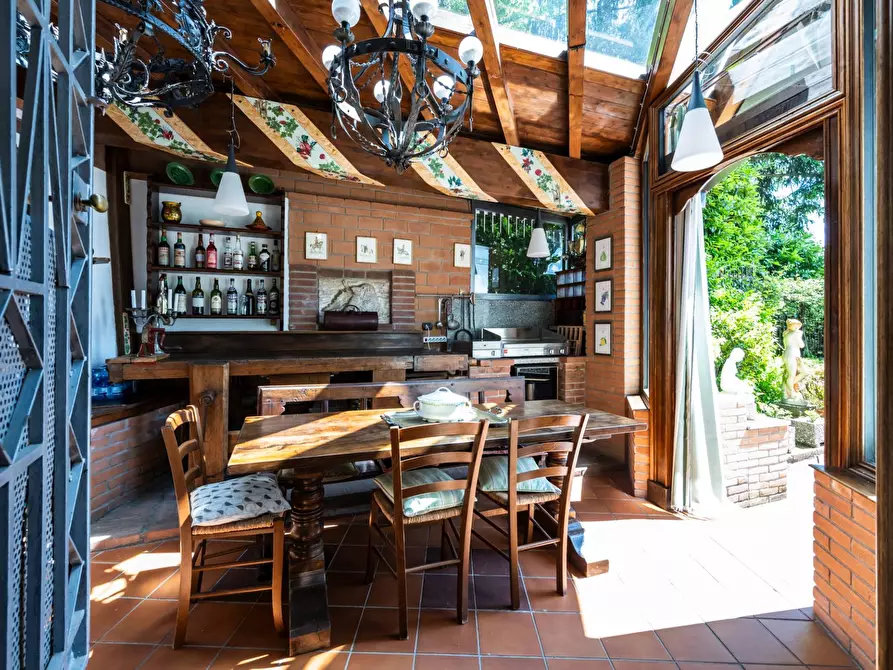 Immagine 51 di Villa in vendita  in Via Giacomo Puccini 4 a Carnago