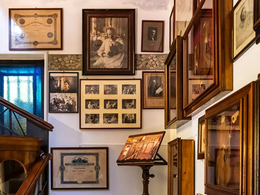 Immagine 59 di Villa in vendita  in Via Giacomo Puccini 4 a Carnago