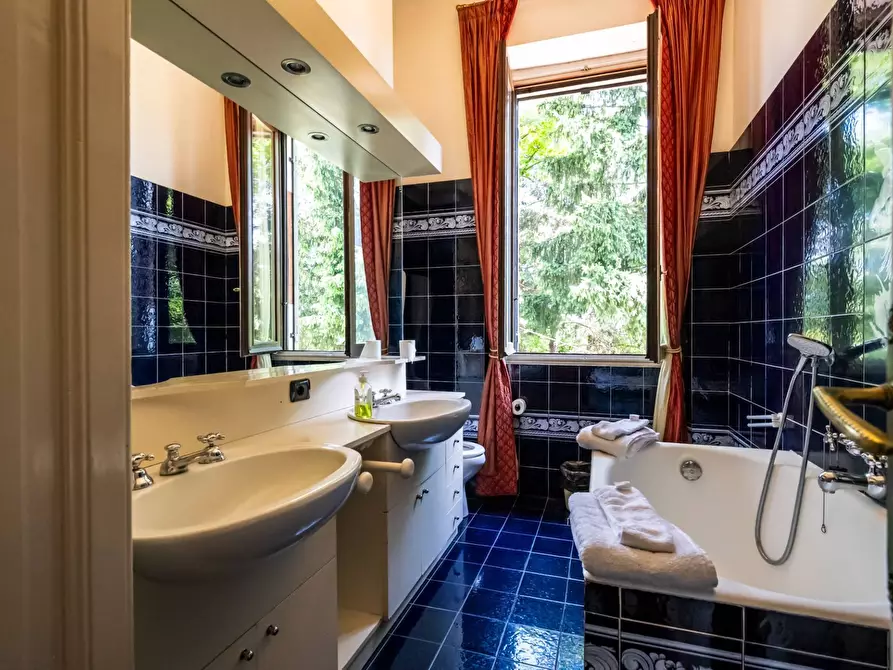 Immagine 81 di Villa in vendita  in Via Giacomo Puccini 4 a Carnago