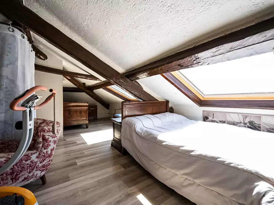 Immagine 86 di Villa in vendita  in Via Giacomo Puccini 4 a Carnago