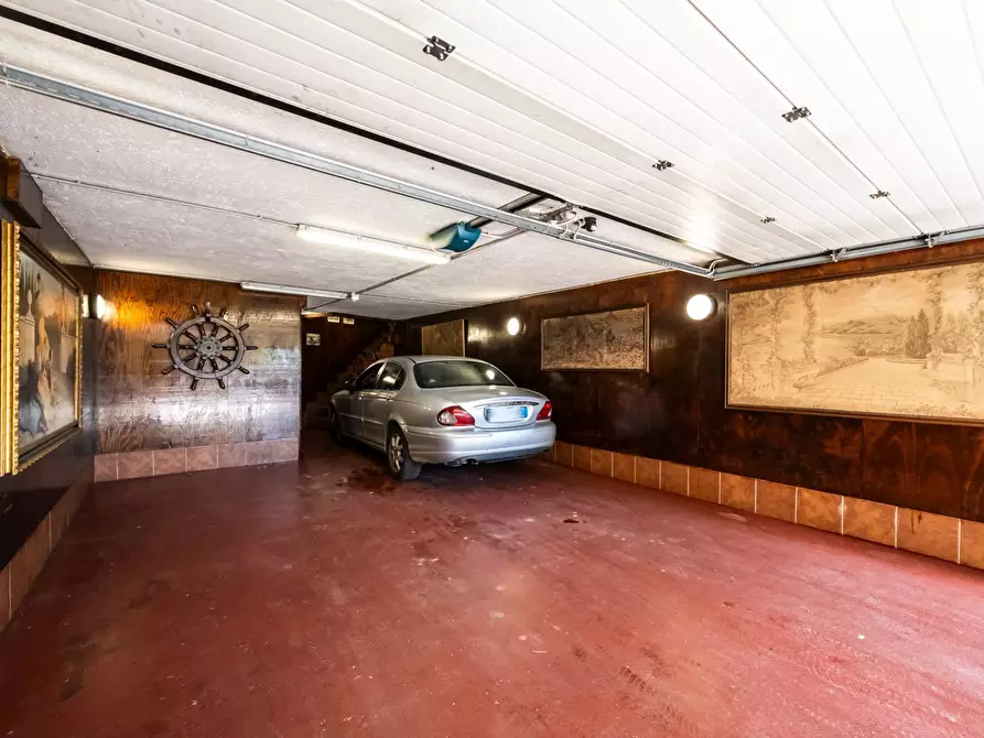 Immagine 88 di Villa in vendita  in Via Giacomo Puccini 4 a Carnago