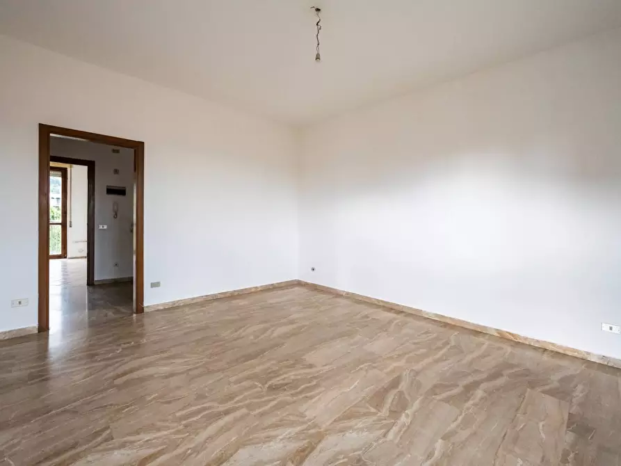 Immagine 3 di Appartamento in vendita  in viale ticino 54 a Gavirate