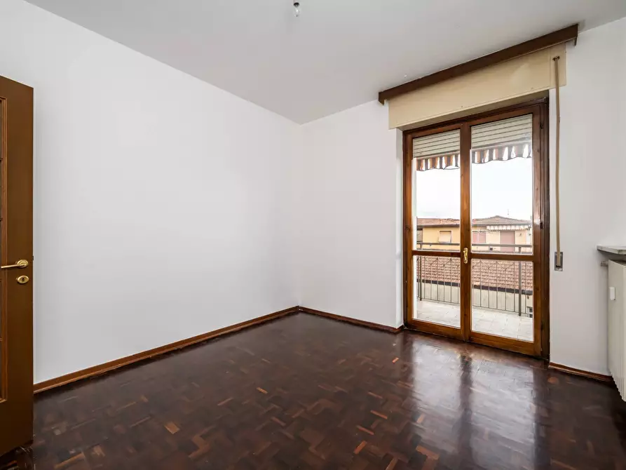 Immagine 8 di Appartamento in vendita  in viale ticino 54 a Gavirate