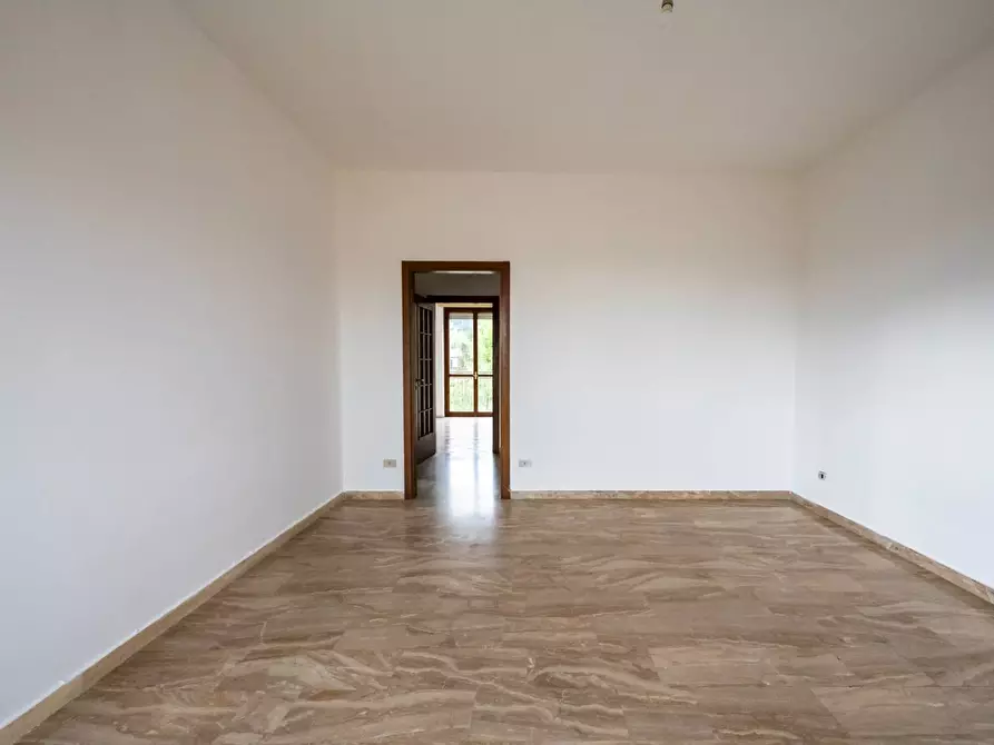 Immagine 36 di Appartamento in vendita  in viale ticino 54 a Gavirate