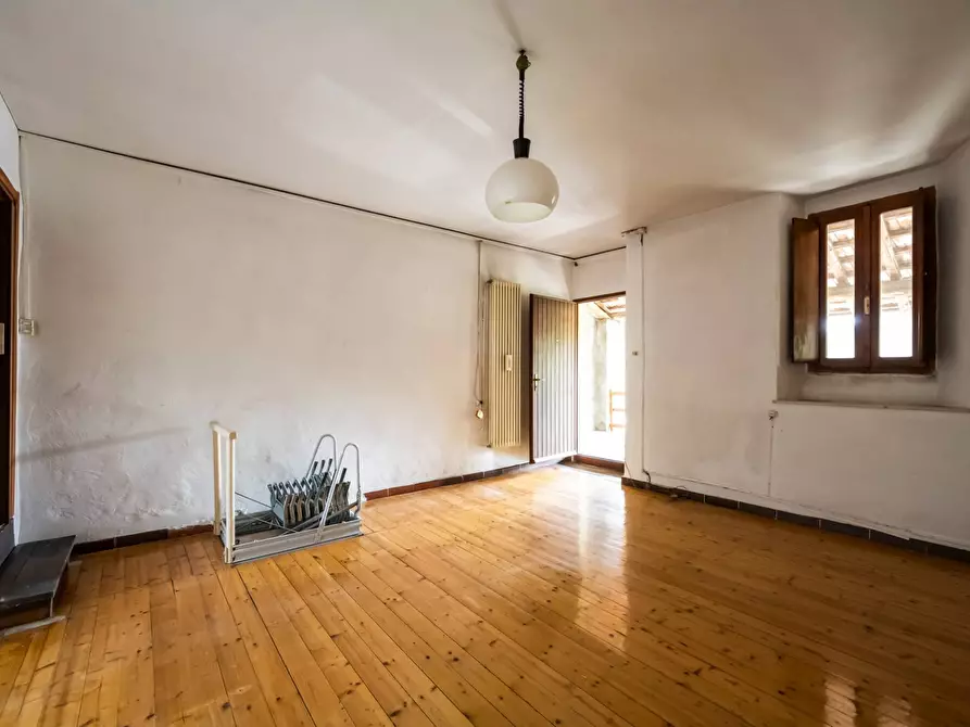 Immagine 18 di Rustico / casale in vendita  in via Toti a Varese
