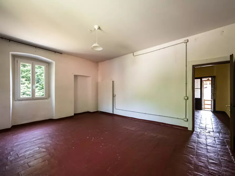 Immagine 24 di Rustico / casale in vendita  in via Toti a Varese