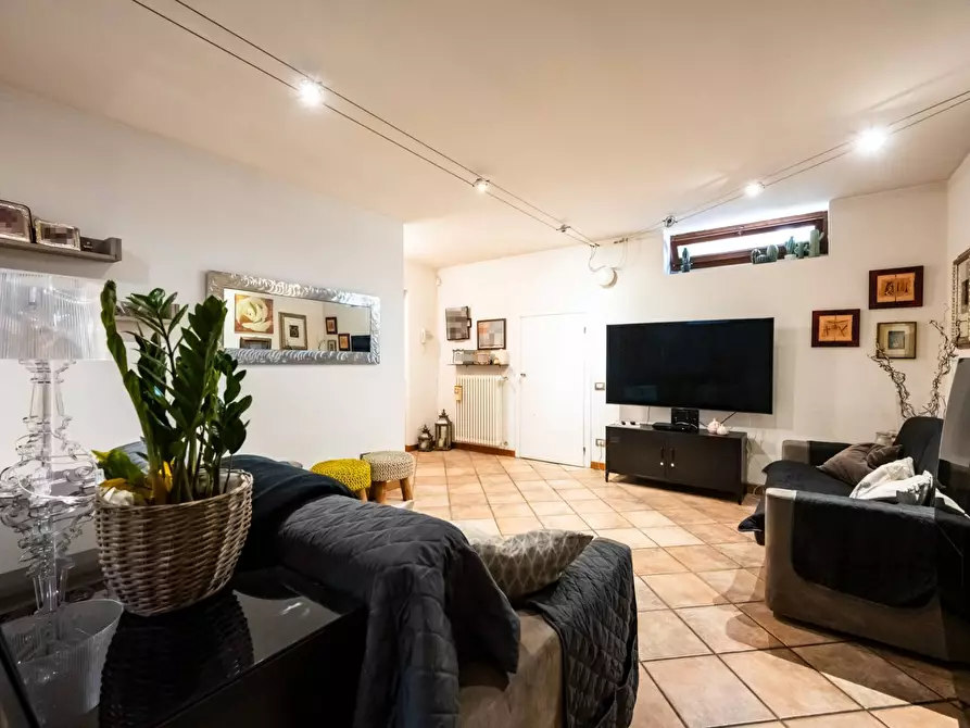 Immagine 28 di Villetta a schiera in vendita  in via 4 novembre 19B a Cittiglio