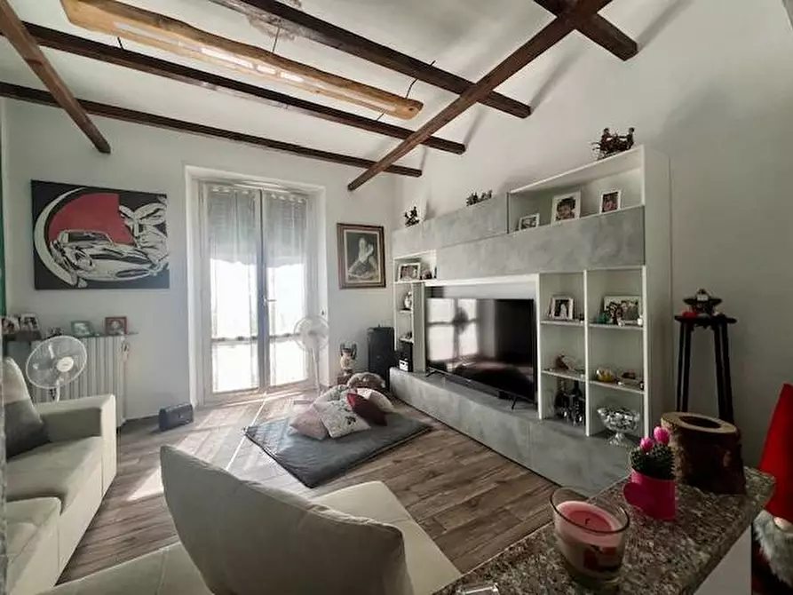 Immagine 1 di Appartamento in vendita  in Viale Valganna 21 a Varese