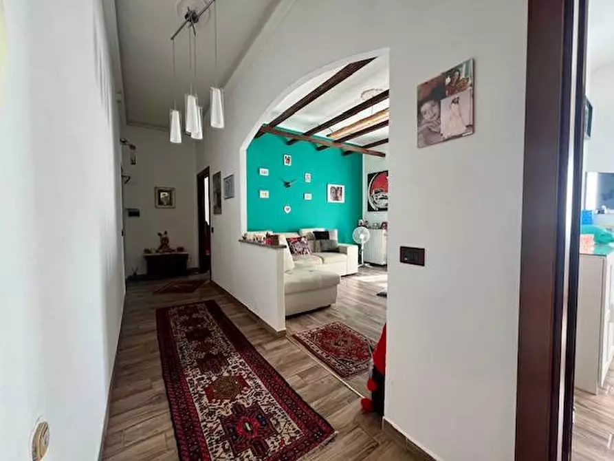 Immagine 16 di Appartamento in vendita  in Viale Valganna 21 a Varese