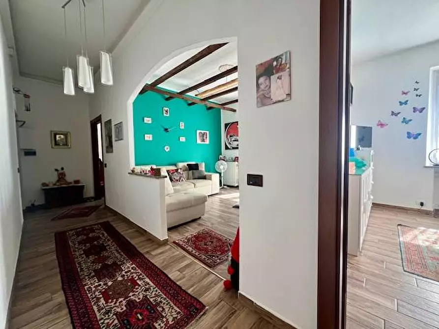 Immagine 17 di Appartamento in vendita  in Viale Valganna 21 a Varese