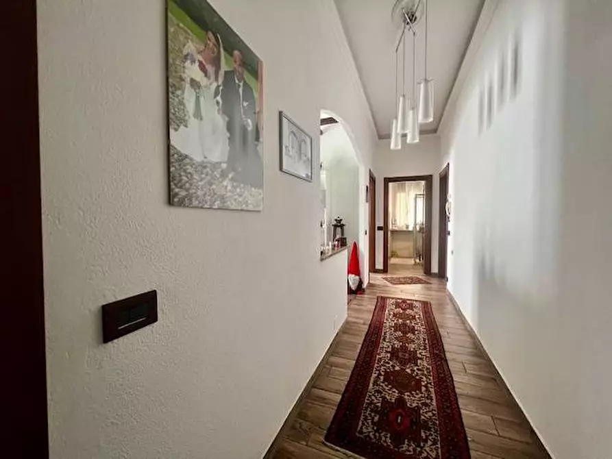 Immagine 19 di Appartamento in vendita  in Viale Valganna 21 a Varese