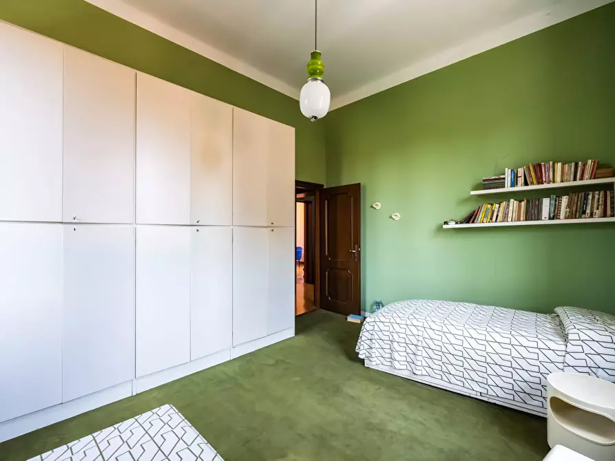 Immagine 30 di Villa in vendita  in Via Marconi 42 a Buscate