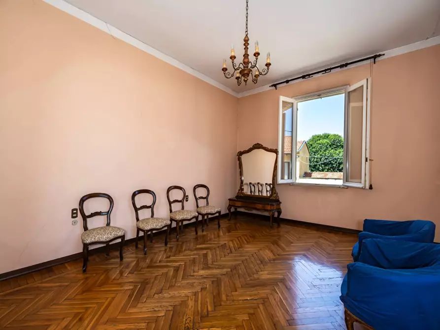 Immagine 27 di Villa in vendita  in Via Marconi 42 a Buscate