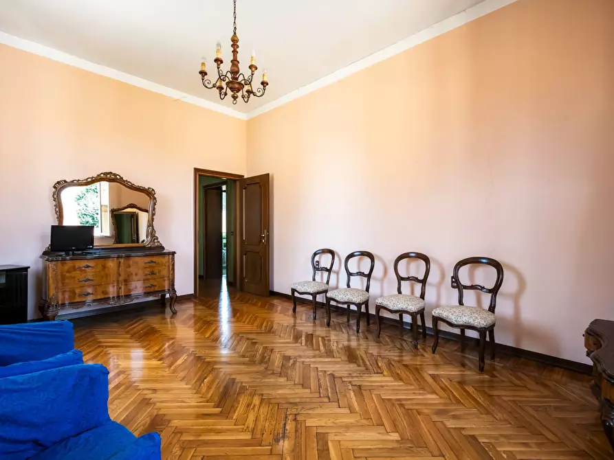 Immagine 25 di Villa in vendita  in Via Marconi 42 a Buscate