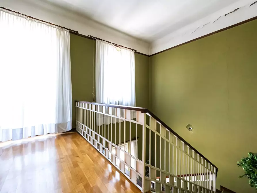 Immagine 22 di Villa in vendita  in Via Marconi 42 a Buscate