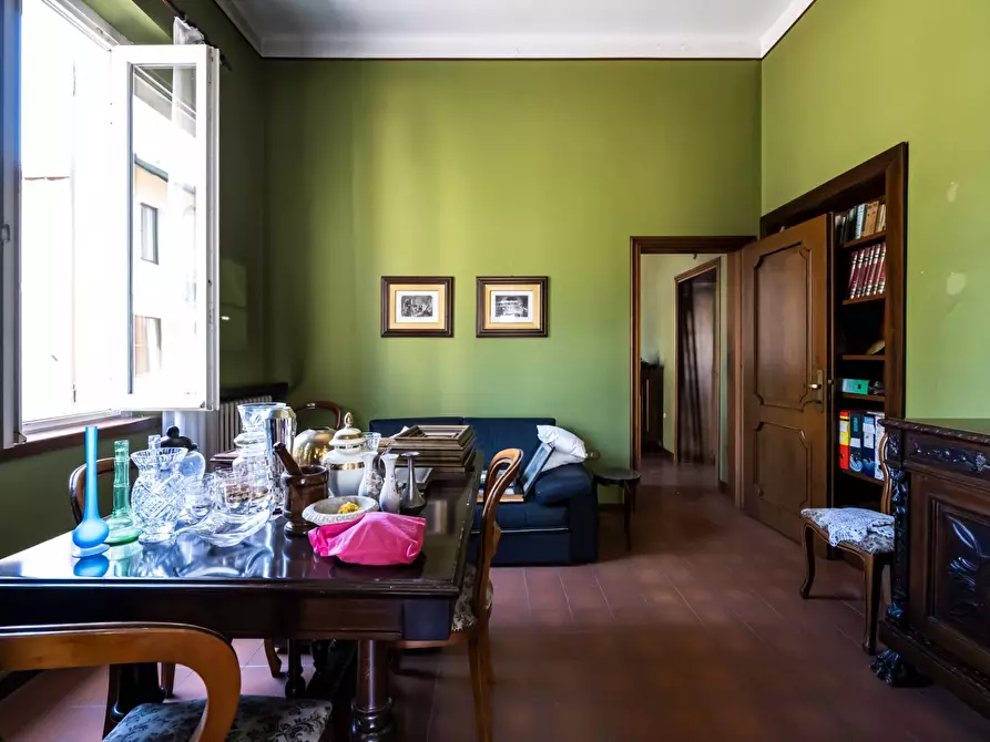 Immagine 16 di Villa in vendita  in Via Marconi 42 a Buscate