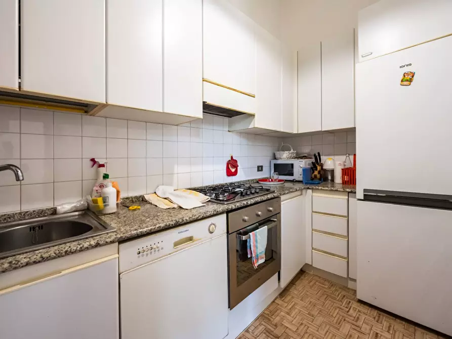 Immagine 11 di Villa in vendita  in Via Marconi 42 a Buscate