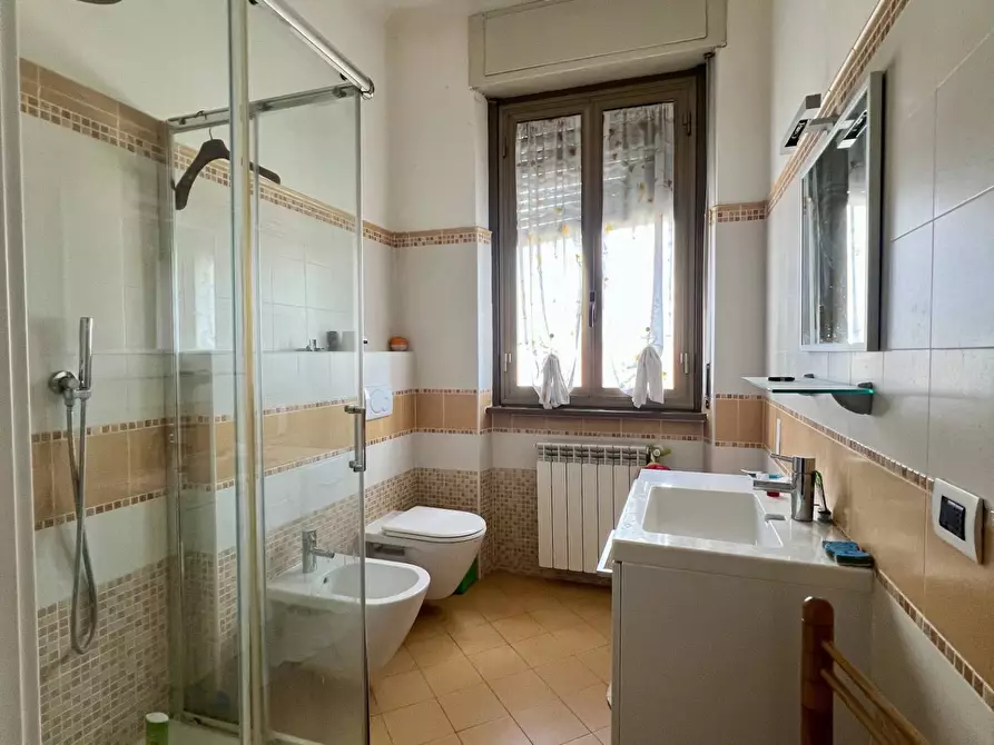 Immagine 4 di Agriturismo in vendita  in Via Ambrogio borgognone 15 a Varese