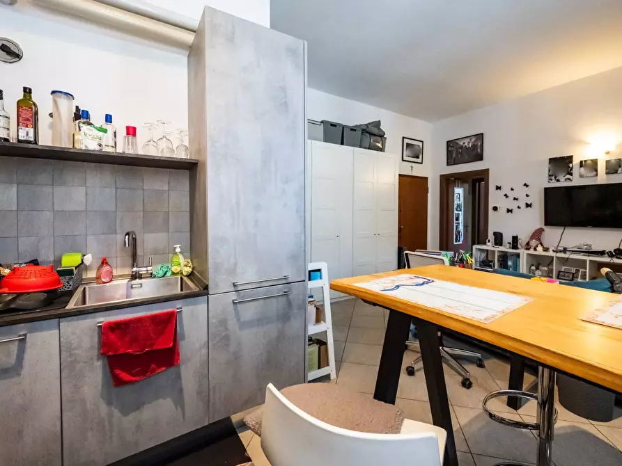 Immagine 5 di Appartamento in vendita  in Via Marconi 42 a Buscate