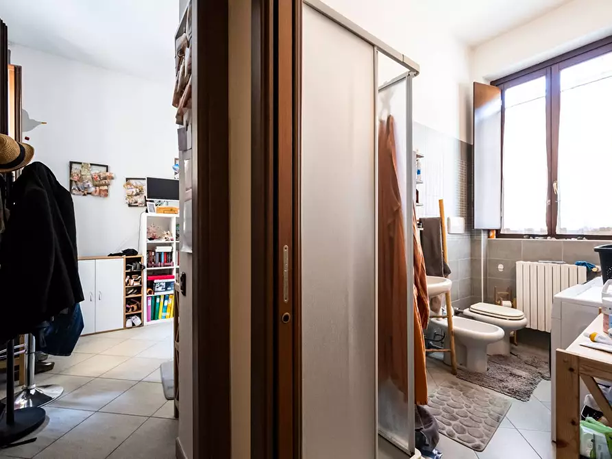 Immagine 8 di Appartamento in vendita  in Via Marconi 42 a Buscate