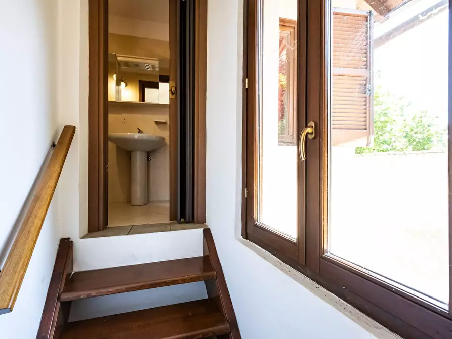 Immagine 23 di Appartamento in vendita  in Via Marconi 42 a Buscate