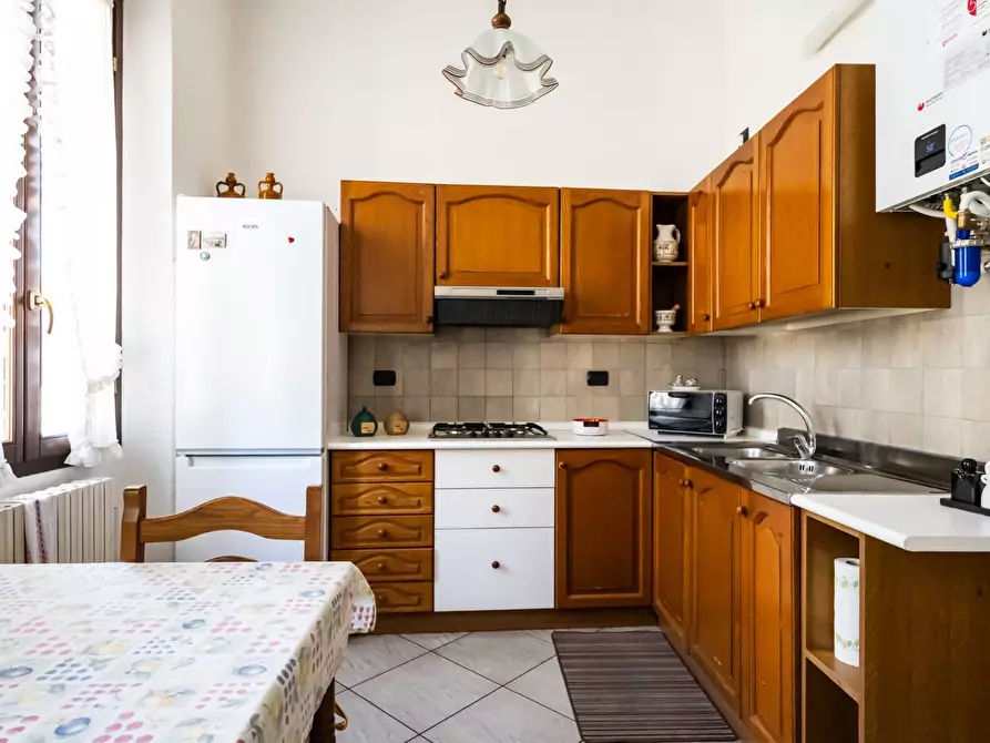 Immagine 27 di Appartamento in vendita  in Via Marconi 42 a Buscate