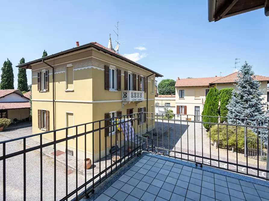 Immagine 32 di Appartamento in vendita  in Via Marconi 42 a Buscate