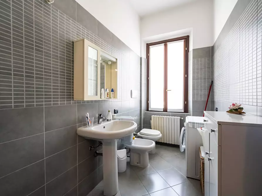 Immagine 35 di Appartamento in vendita  in Via Marconi 42 a Buscate