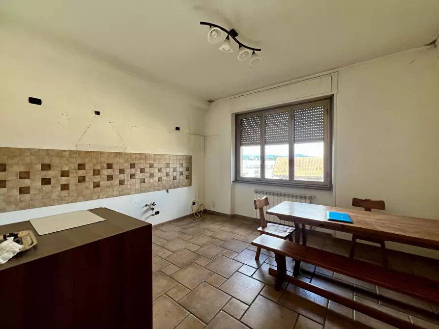 Immagine 11 di Agriturismo in vendita  in Via Ambrogio borgognone 15 a Varese