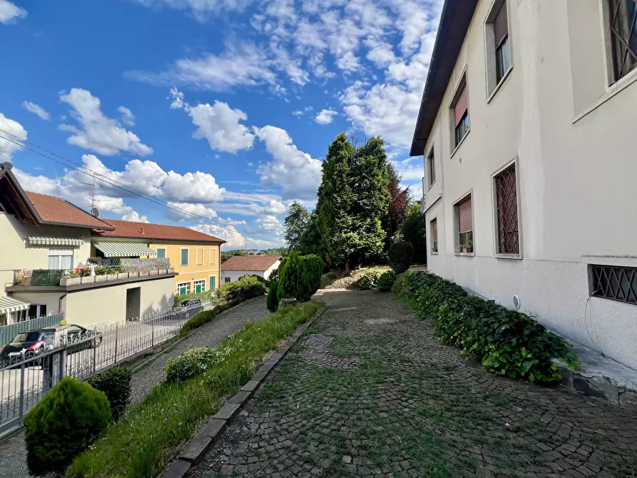 Immagine 30 di Agriturismo in vendita  in Via Ambrogio borgognone 15 a Varese