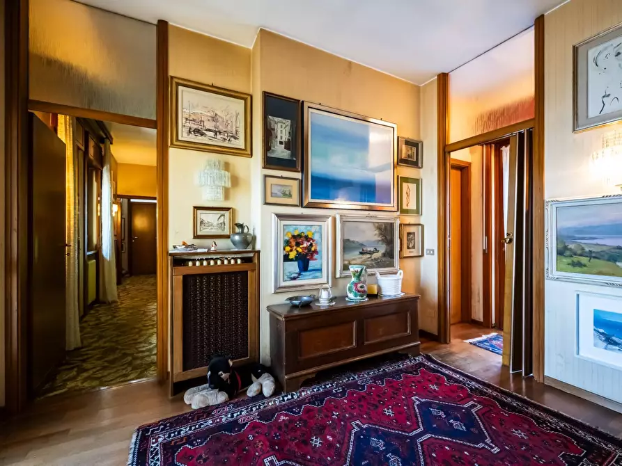 Immagine 14 di Villa in vendita  in Via Monte santo 7 a Albizzate