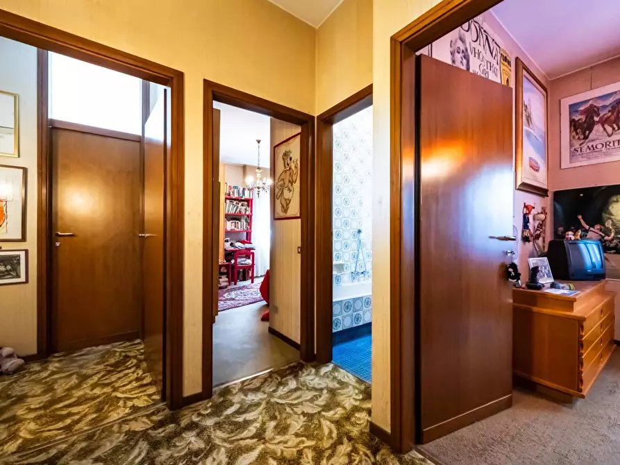 Immagine 23 di Villa in vendita  in Via Monte santo 7 a Albizzate