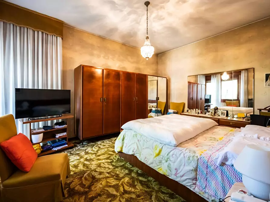 Immagine 33 di Villa in vendita  in Via Monte santo 7 a Albizzate