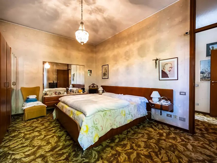 Immagine 34 di Villa in vendita  in Via Monte santo 7 a Albizzate