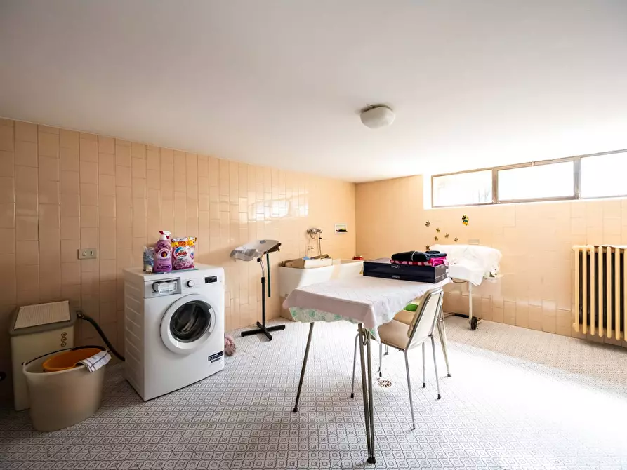 Immagine 47 di Villa in vendita  in Via Monte santo 7 a Albizzate