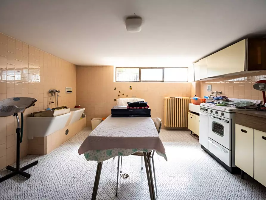 Immagine 48 di Villa in vendita  in Via Monte santo 7 a Albizzate