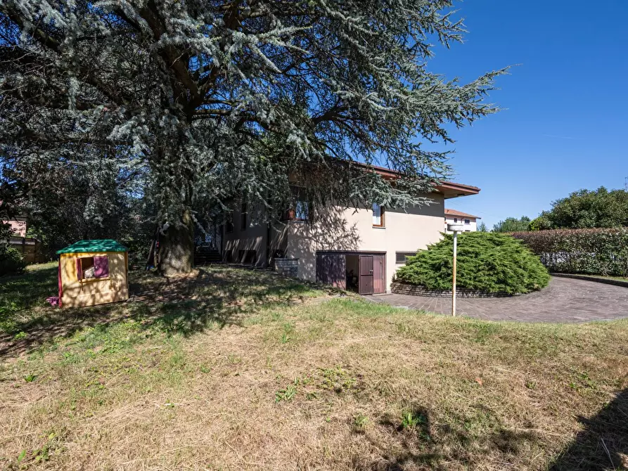 Immagine 50 di Villa in vendita  in Via Monte santo 7 a Albizzate