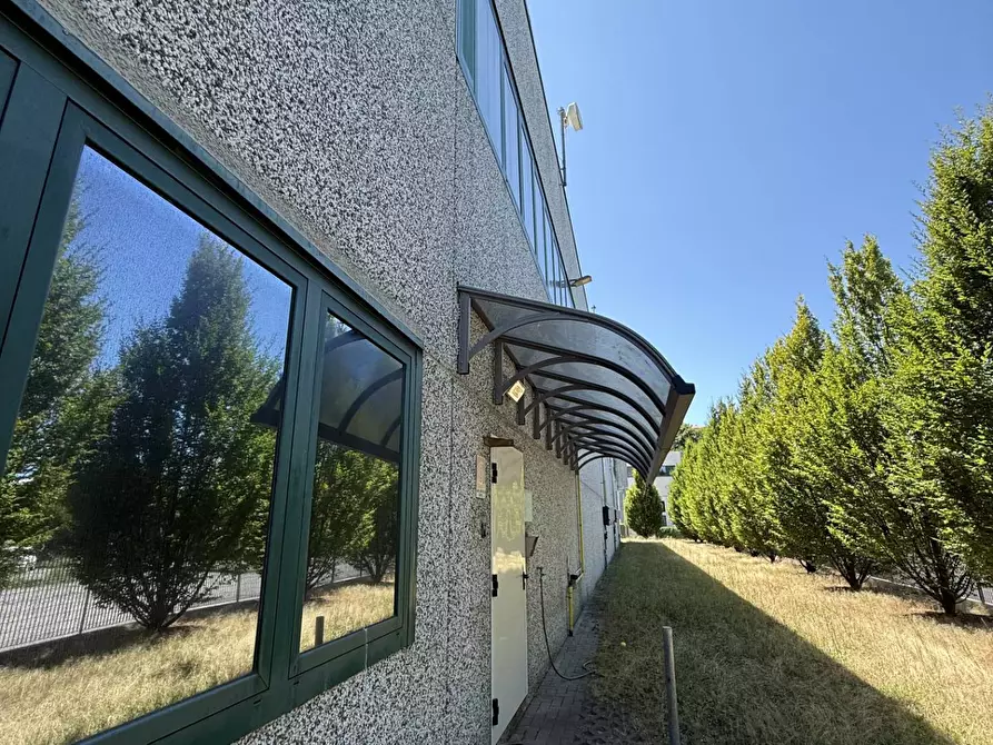 Immagine 18 di Capannone industriale in vendita  in Via 1 maggio n1 a Azzate