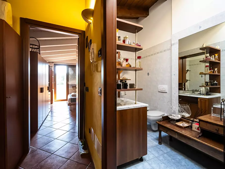 Immagine 22 di Casa indipendente in vendita  in Via Pozzo 26a a Saronno