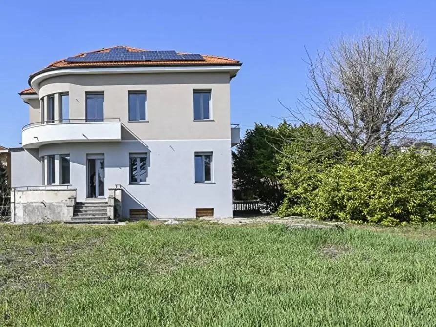casa indipendente in vendita a Cassano Magnago