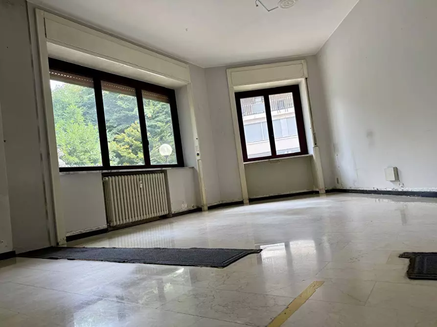 Immagine 4 di Ufficio in affitto  in Via Sabotino 5 a Varese