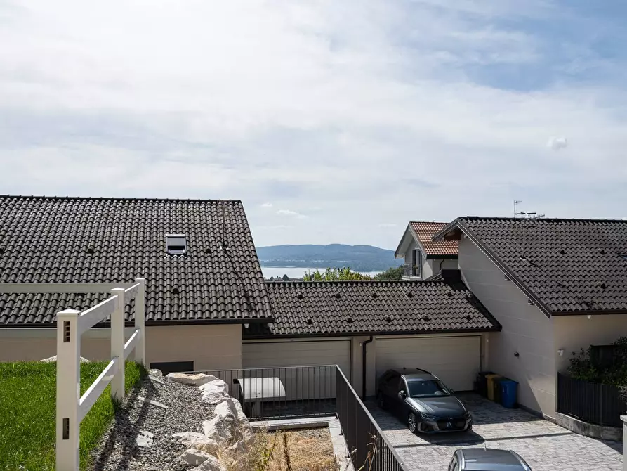 Immagine 8 di Villa in vendita  in via Matteotti a Barasso