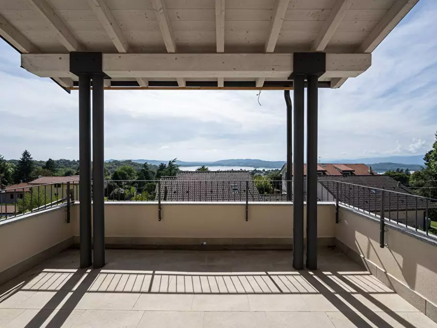 Immagine 25 di Villa in vendita  in via Matteotti a Barasso