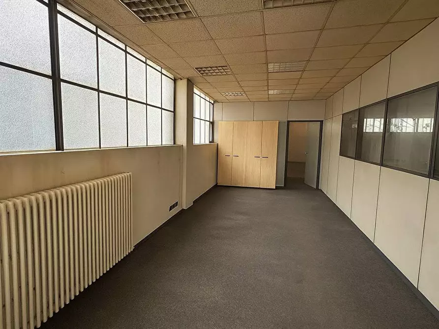 Immagine 5 di Capannone industriale in vendita  in VIA ANTONIO PACINOTTI 6 a Varese