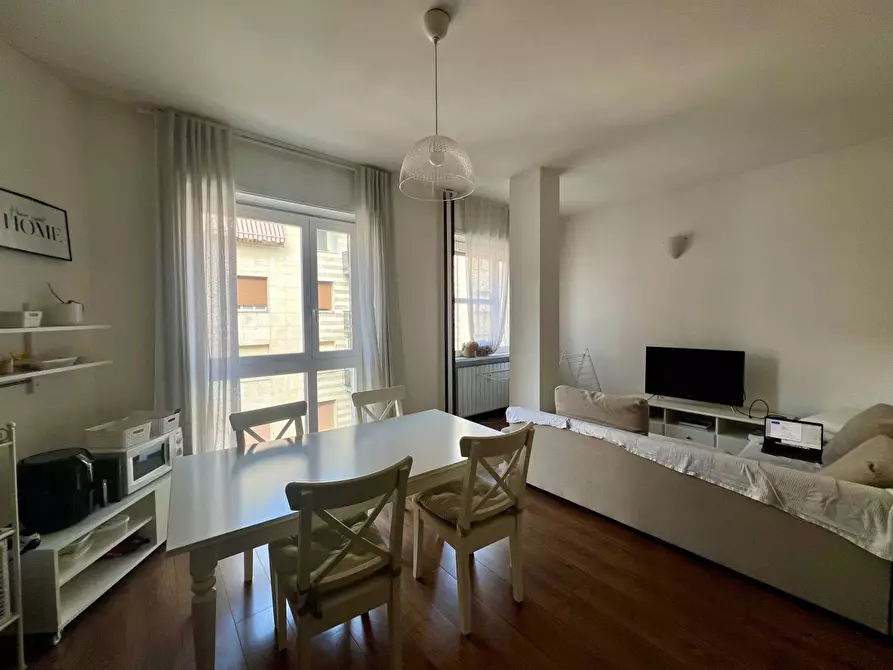 Immagine 4 di Appartamento in vendita  in Via Cairoli 20 a Varese